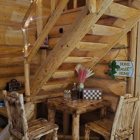 Brvnara Floridita U Prirodi - Blizu Manastira Tavna Vikendica *